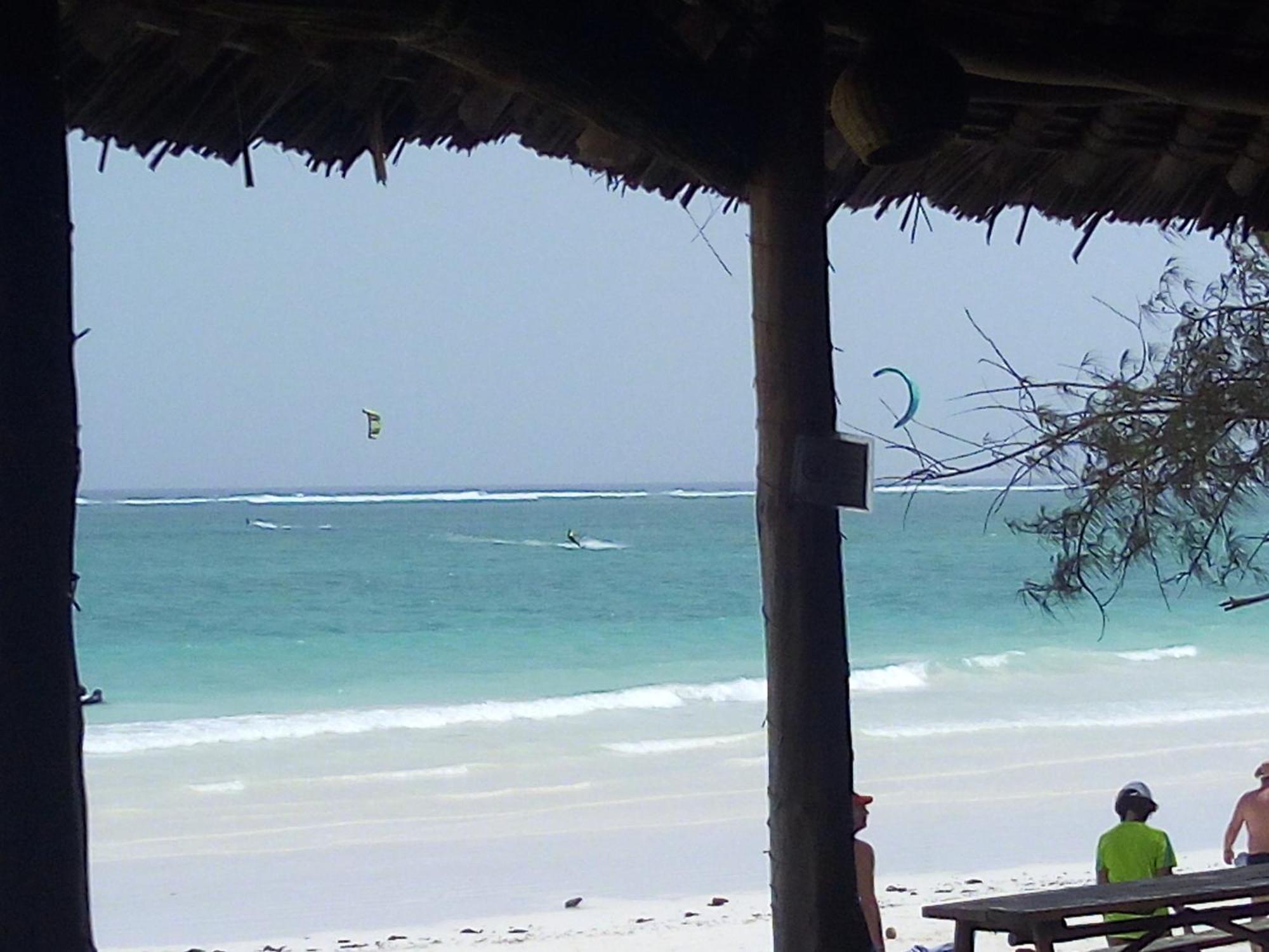 Aqua Resort Diani Beach Exterior foto